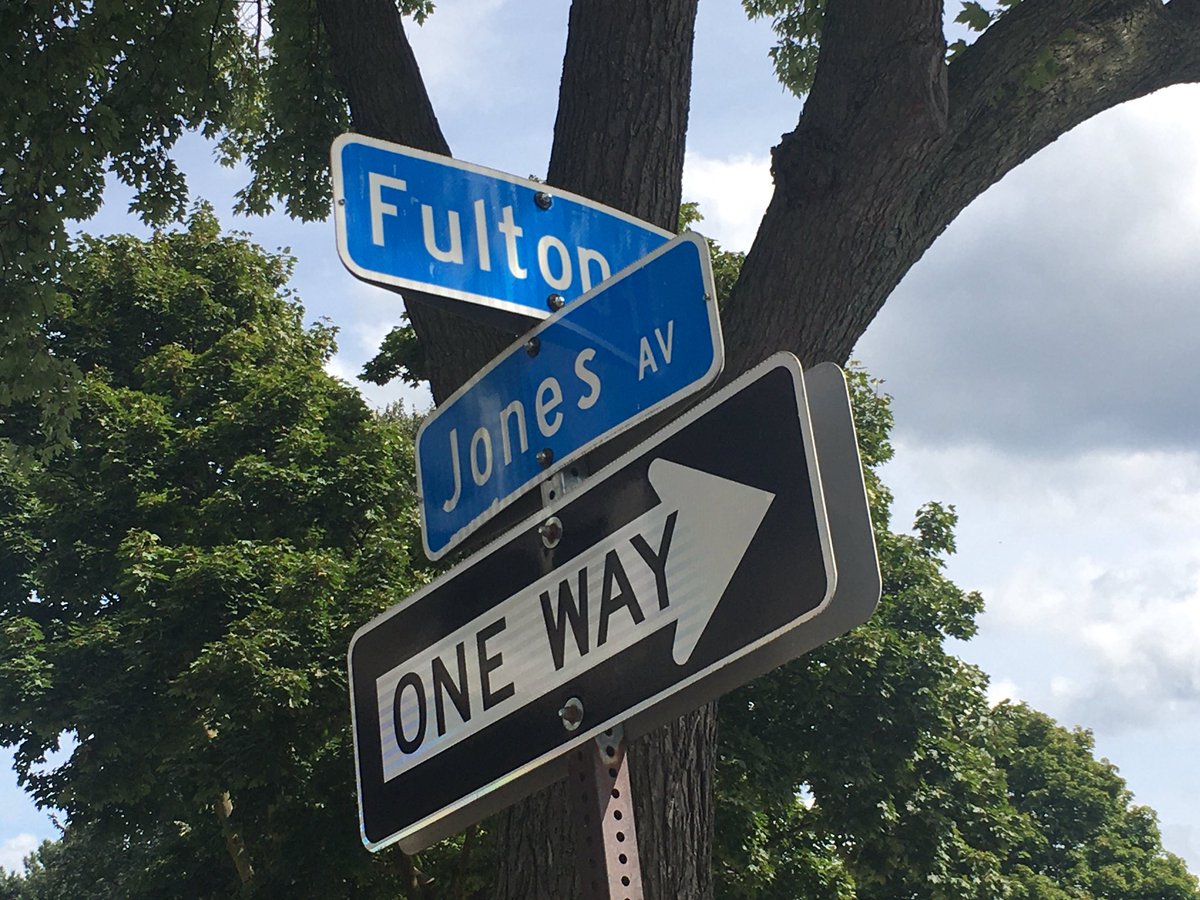 Rochester police currently on the scene of a shooting on Fulton Street and Jones Ave. 