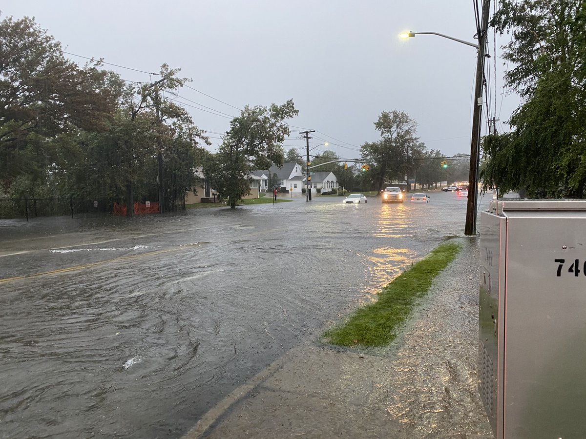 Flash Flooding hitting parts of Long Island  