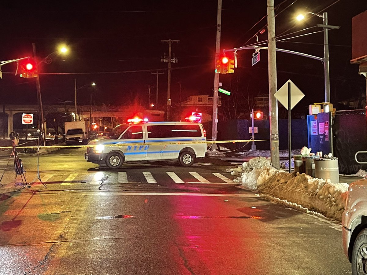 Off-Duty officer shot in Queens, 2 suspects arrested. It happened shortly after 10pm Tuesday in the Arverne section of the Rockaways. The injured officer is expected to survive.