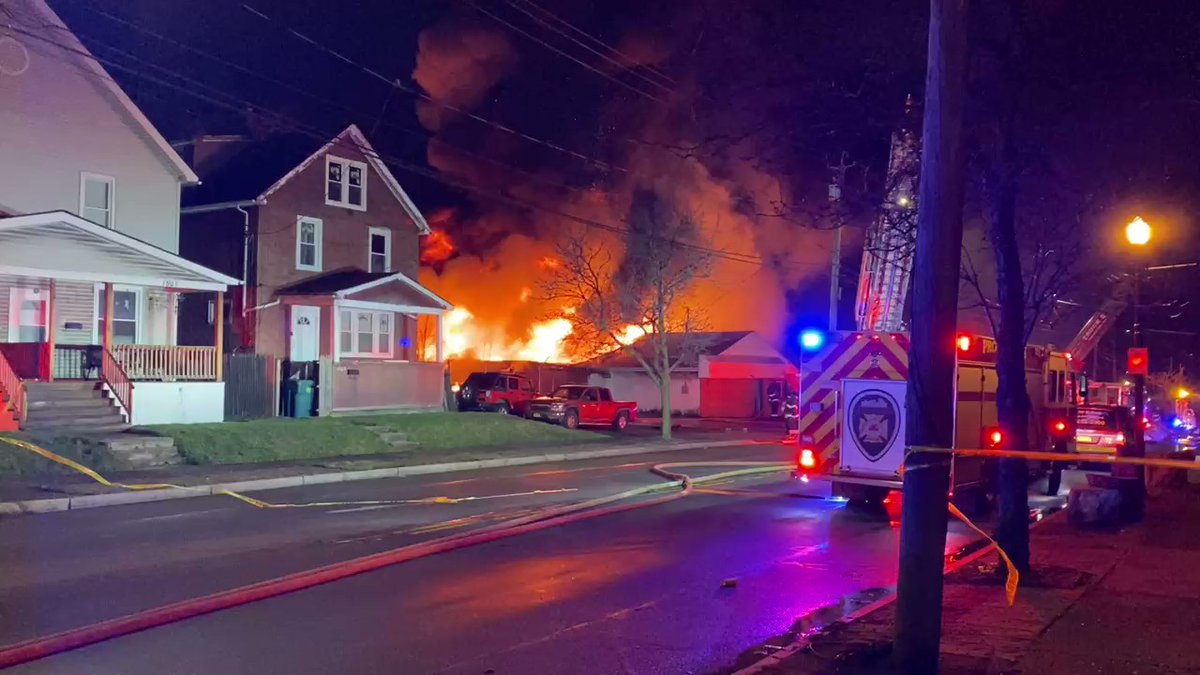 .@RFDPIO1 on N Clinton Ave this morning with a 2nd alarm fire in a commercial building. T6 setting up master stream operations. All crews were evacuated. 3rd alarm assignment staging.