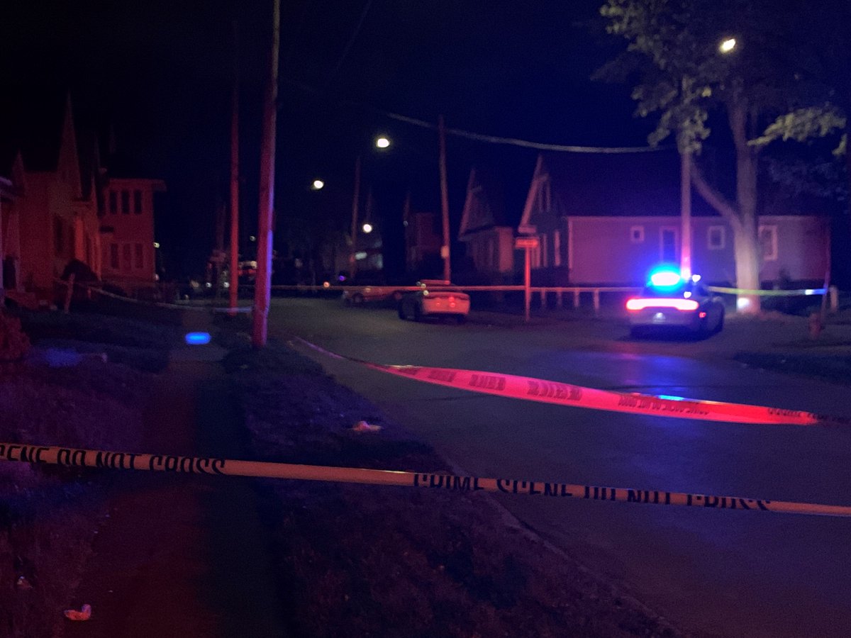 .@13WHAMsam is at the scene of an officer-involved shooting on the Eastside. Several streets in the area of Remington and Weaver are closed off.