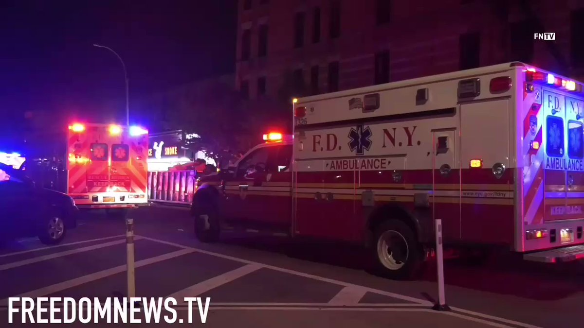 Hazmat units responded to 164 St. Anns Ave in the Bronx for a gas leak & explosion, police said. For reasons under investigation, it's reported that one person allegedly jumped from a 15th floor unit &amp; was seriously injured 