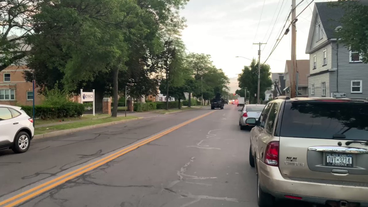 A caravan of law enforcement vehicles including two SWAT trucks have just pulled down Joseph Ave as the search for the Suspect (s) continues as I write this tweet, two loud bangs that sounded like firecrackers have just gone off