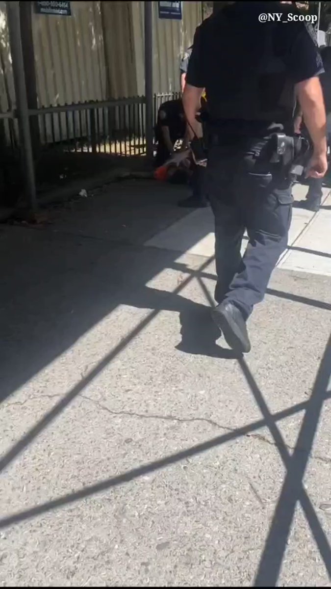 Brooklyn: Stanley Ave & Schenck Ave, a construction worker was shot yesterday 4 times in the chest &amp; knee. Officers from the @NYPDnews/ @NYPD75Pct performed CPR and was later transported by EMS to Brookdale Hospital where he was pronounced deceased.  No arrests have been made