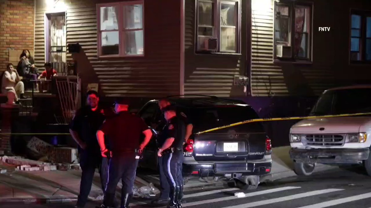 Car crashed into a building, killing the driver near 34th Avenue and 106th street in Corona, Queens  Police say a 38-year-old man had a medical episode behind the wheel and who was pronounced dead at the hospital.  