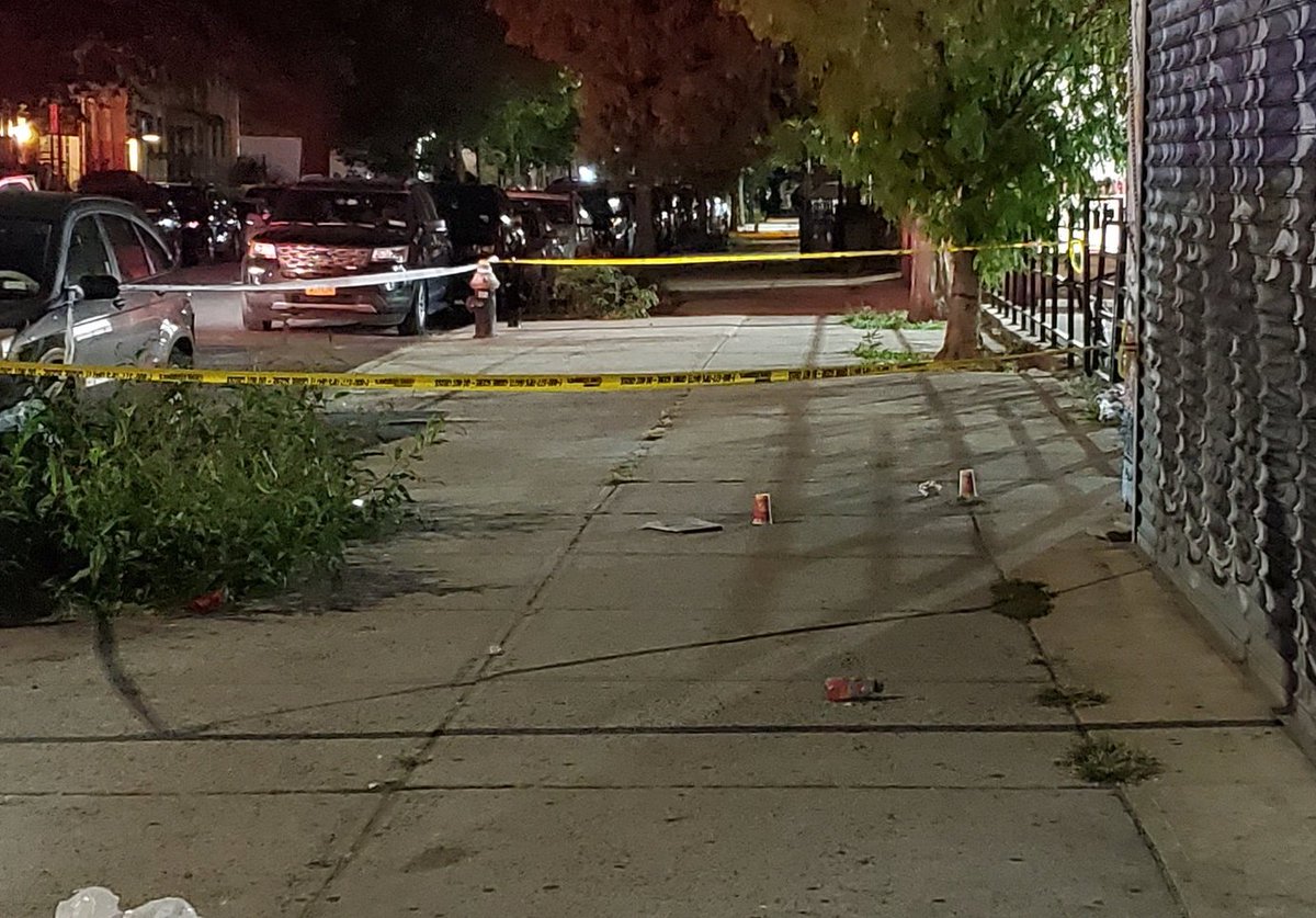 Police shoot, wound suspect in double shooting in Brooklyn