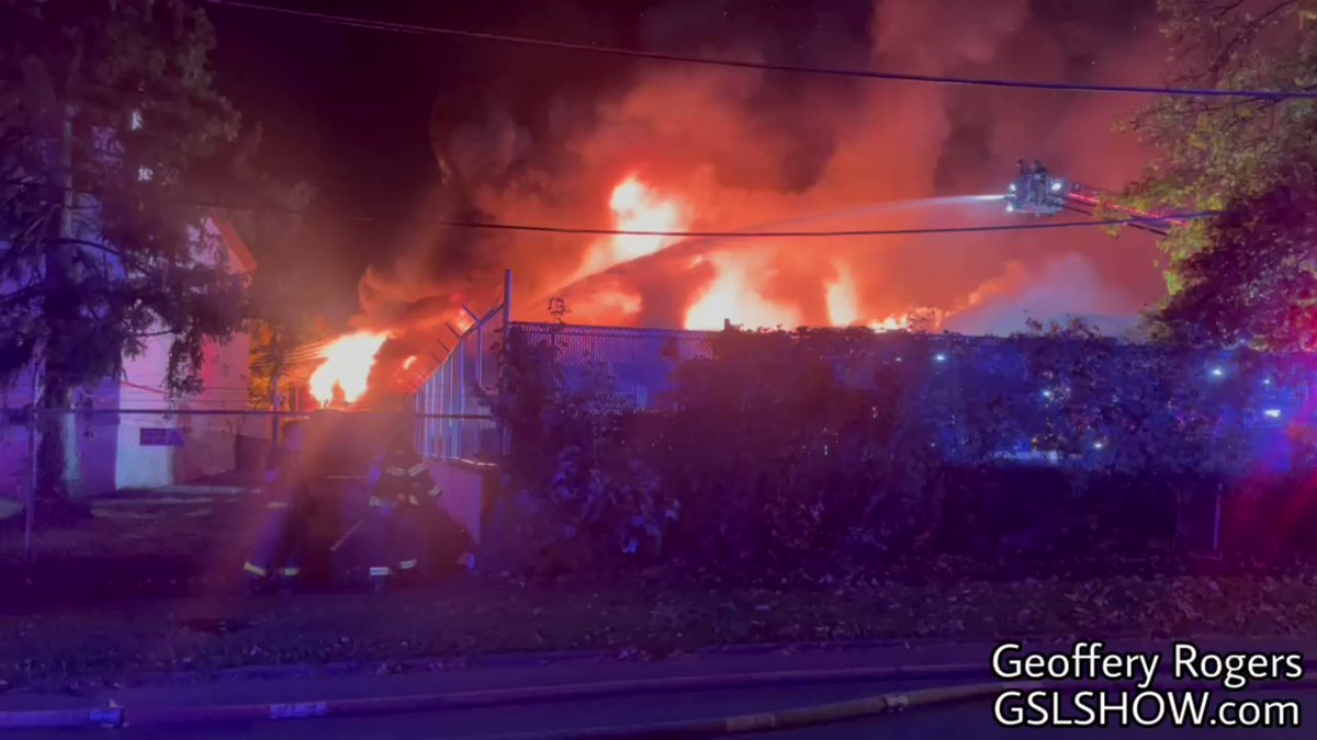 4th alarm fire Leighton Avenue in Rochester New York. This fire has been active for over two hours now, with fire crews from all around the county assisting on putting it out. At times hearing loud explosions as firefighters are battling this fire