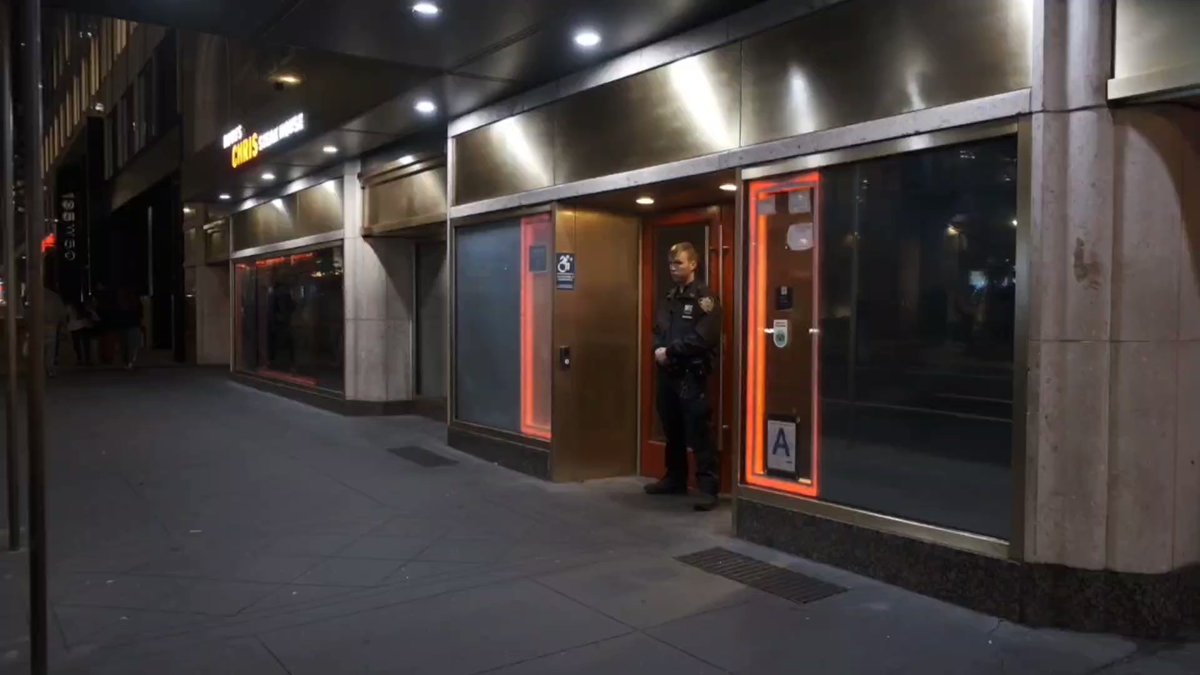 A man was stabbed at Ruth's Chris Steak House in Midtown Manhattan on 51st St. near 7th Ave. after an alleged dispute inside the establishment.  The victim was taken to an area hospital in stable condition