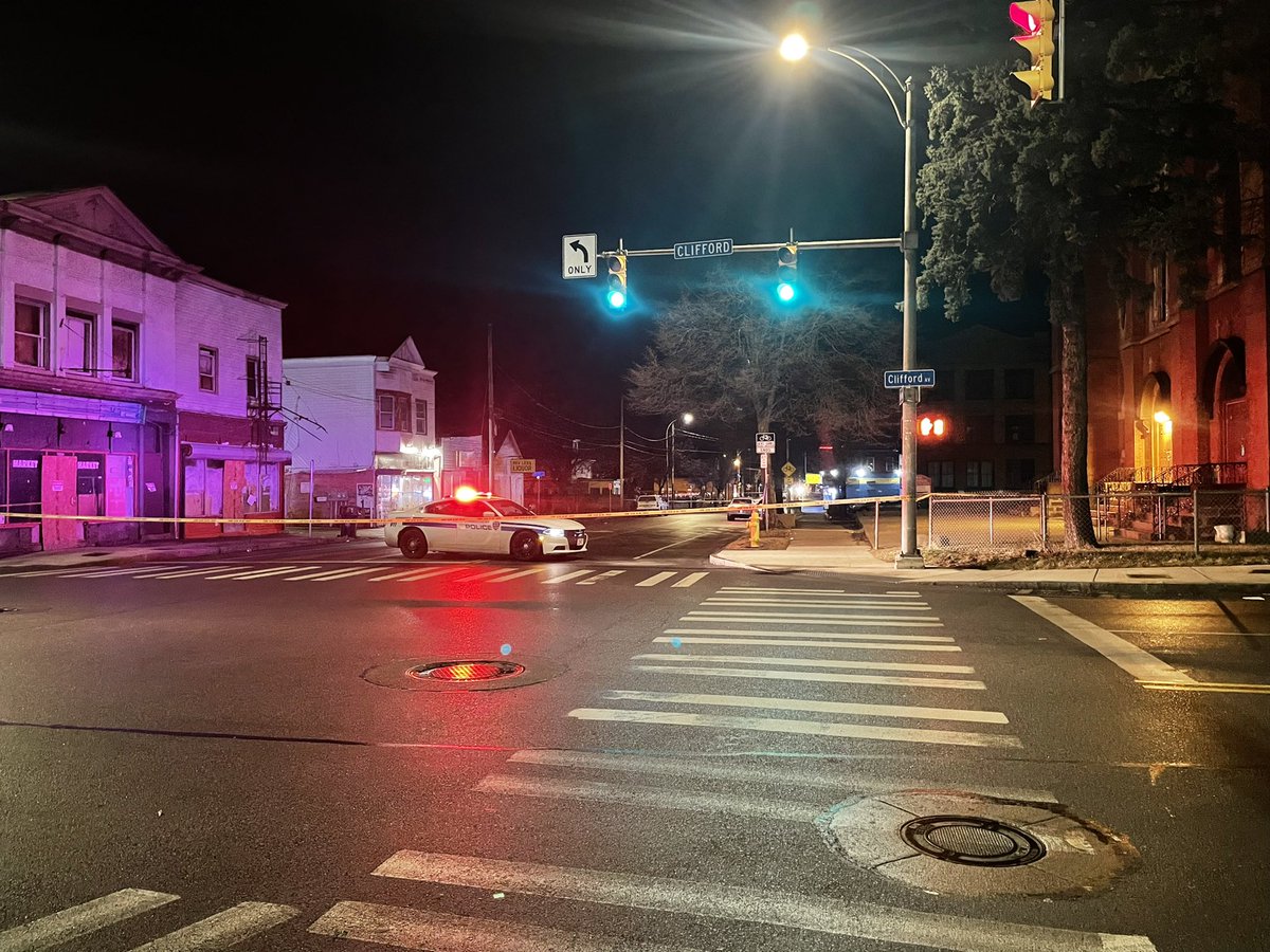 RochesterNYPD on scene of a reported shooting on Hudson Ave in the city. Hudson is closed at Clifford Ave