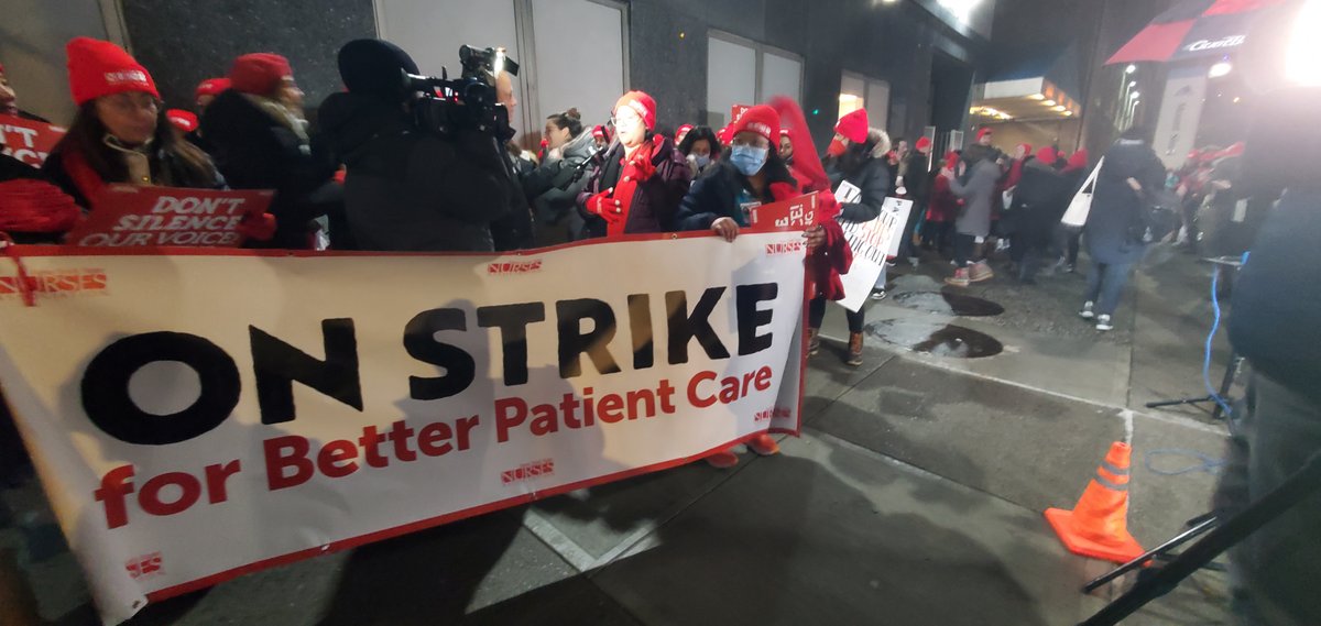 NURSES ON STRIKE - More than 7K nurses at @MontefioreNYC & @MountSinaiNYC walk out after overnight negotiations failed before the 6am deadline. They want a pay increase and better staffing. @GovKathyHochul @KathyHochul tried to avert a strike &amp; called for arbitration