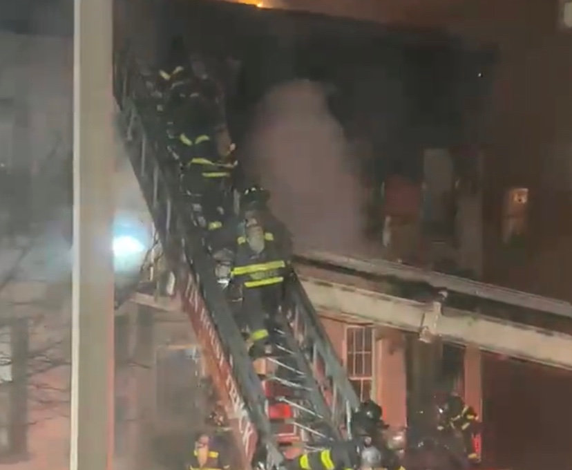 3rd alarm currently in Brooklyn NYC box 774 14 Goodwin place. Hvy  fire  3 fls 3 sty omd w ext to exp 2. 1 10-45 cpr in prog dwh