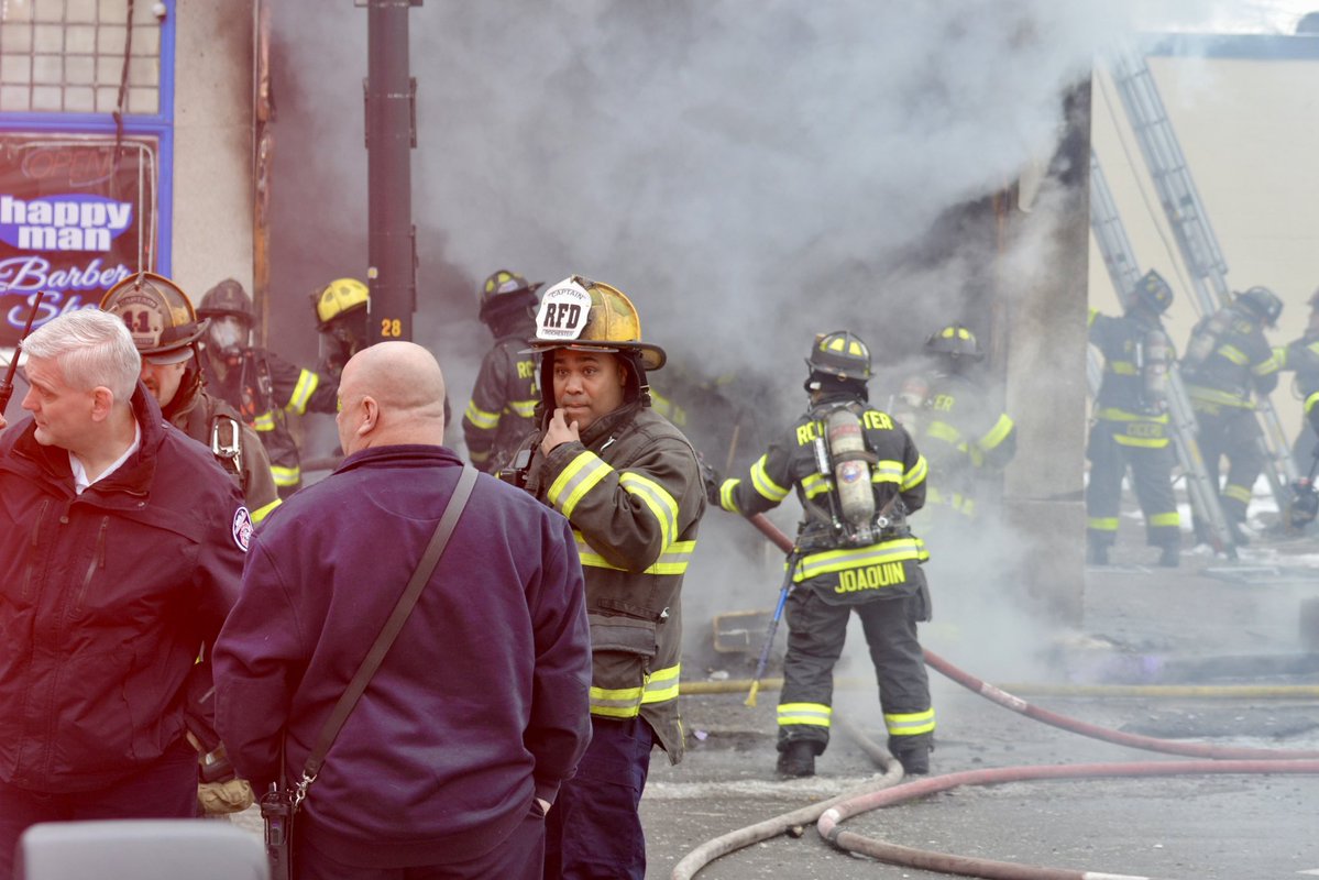 Capt. Abdoch says FFs had heavy fire in a 1st floor business of a mixed use building. Engine 1's firehouse is 3 blocks away and they were able to get a quick stop before the fire could spread to the apartments above. A 2nd alarm was called due to the size of the building @mcfw