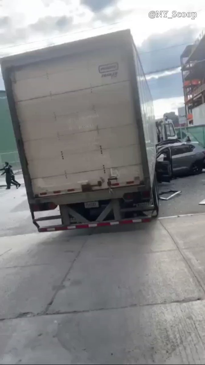 Bronx: East 149th Street and Oak Point Avenue, after an intense pursuit by members of the @NYPD41Pct, a suspect who was driving a stolen vehicle crashed into a tractor-trailer, totaling the stolen car. The perpetrator was arrested and was taken to Lincoln Hospital in critica
