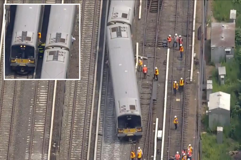 7 people hurt in LIRR train derailment in NYC