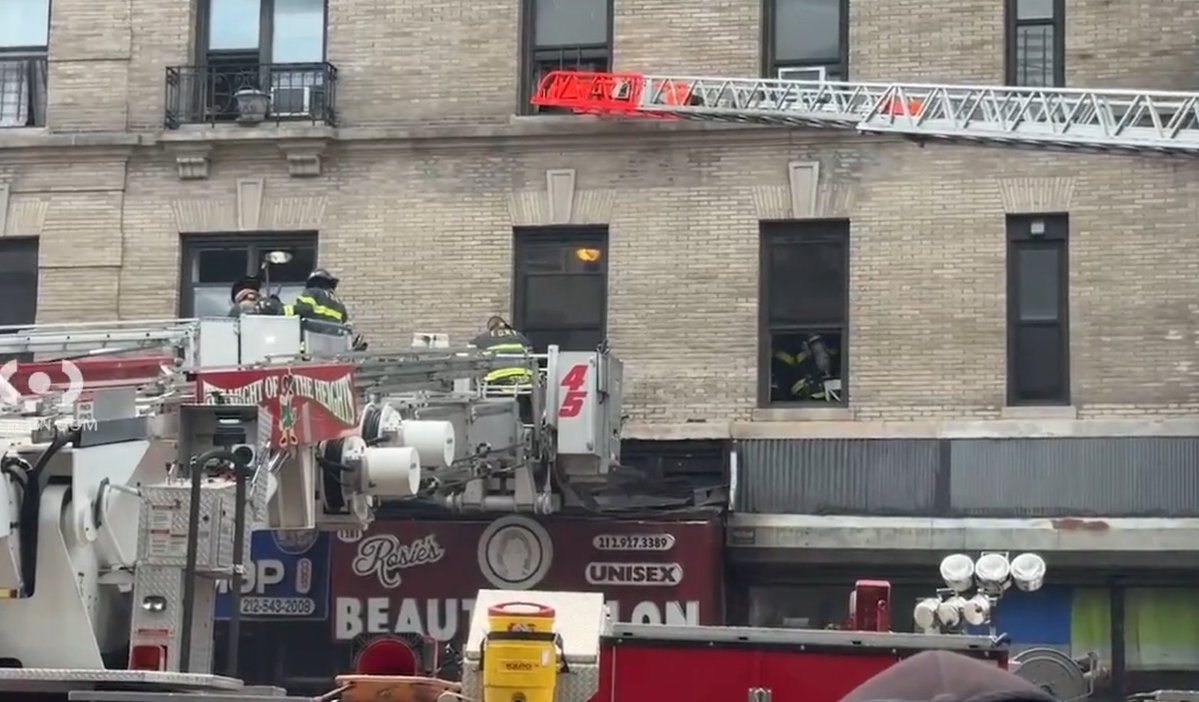 3 firefighters injured as 3-alarm blaze rages in Washington Heights