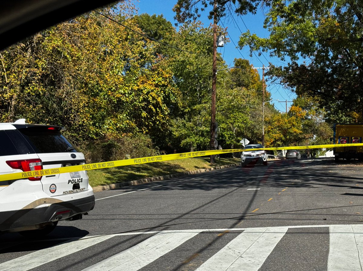 Fatal shooting: 2700 Bl. Of.  Bruce Pl SE: Mpd along with Housing Police is one scene of a shouting with a male pronounced on scene