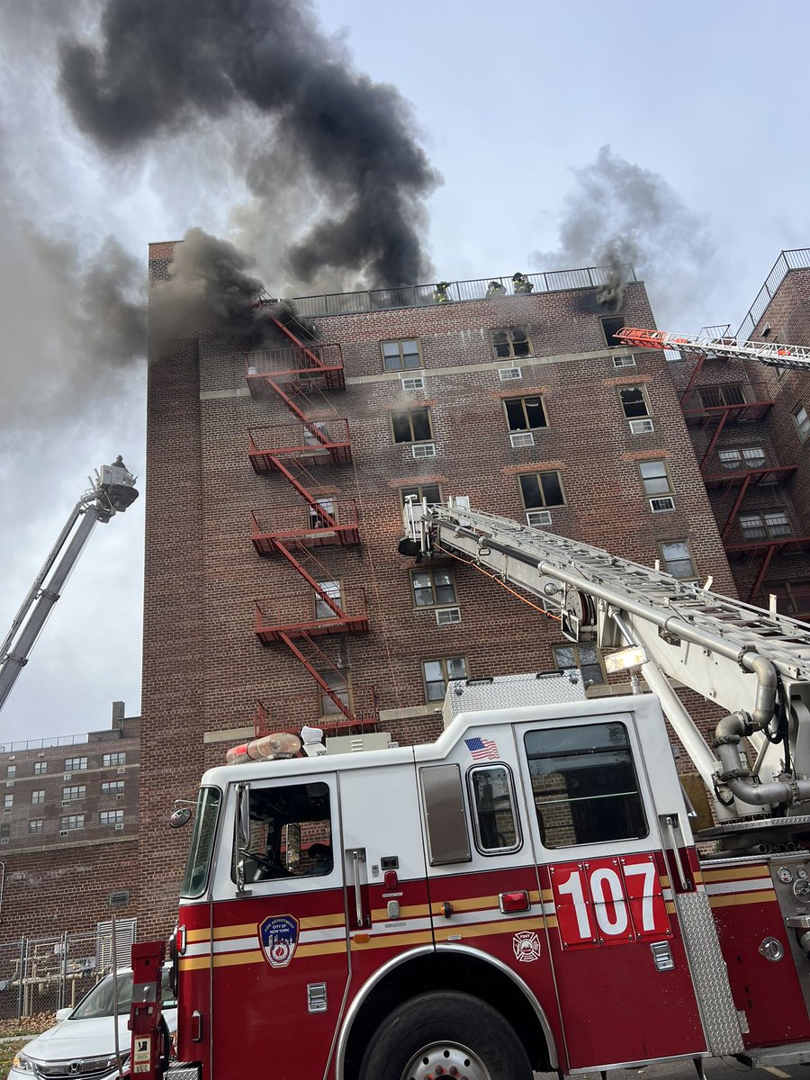 FDNY members are currently operating at a 3-alarm fire at 86-10 151 Avenue in Queens