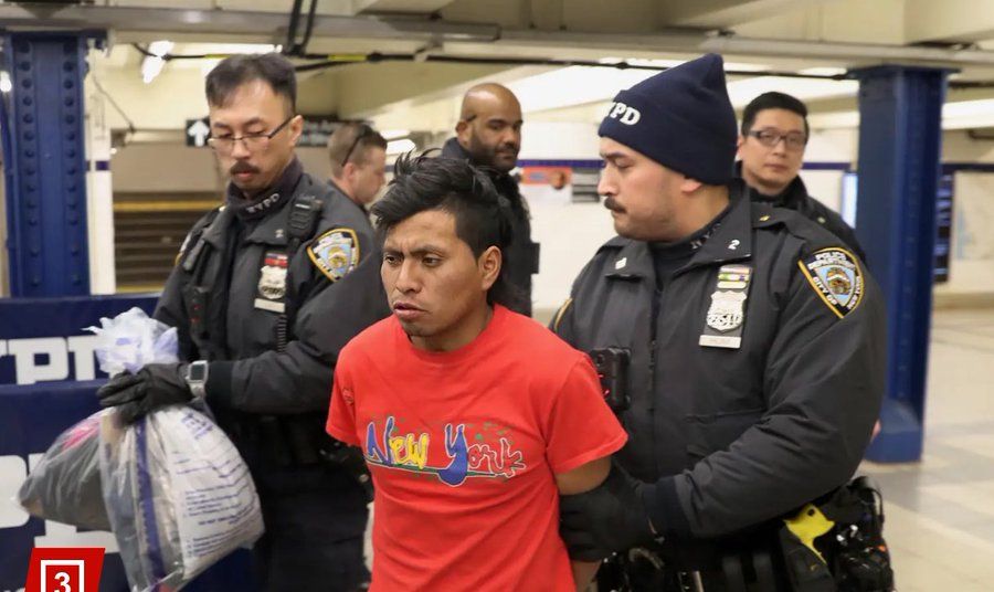 The suspect accused of setting a woman on fire in the NYC Subway this morning was arrested by @NYPDTransit and identified as Sebastian Zapeta - an illegal migrant from Guatemala. He sat on a bench…Brooklyn: Stillwell Avenue & Surf Avenue, a horrific crime occurred on an F train car this morning. A woman was set on fire and tragically killed by a stranger while she was sleeping.