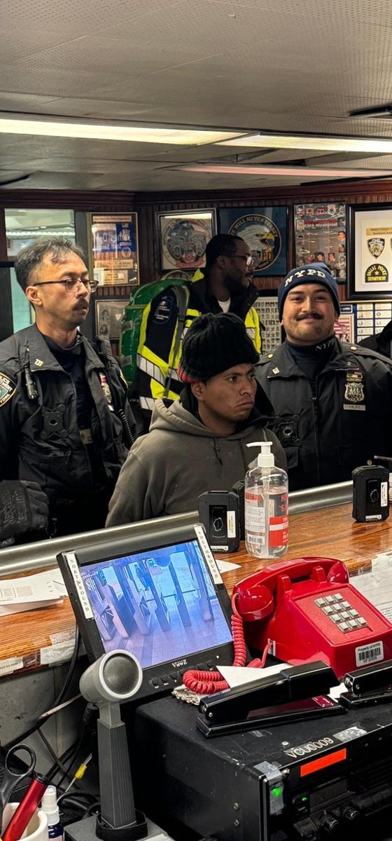 The suspect accused of setting a woman on fire in the NYC Subway this morning was arrested by @NYPDTransit and identified as Sebastian Zapeta - an illegal migrant from Guatemala. He sat on a bench…Brooklyn: Stillwell Avenue & Surf Avenue, a horrific crime occurred on an F train car this morning. A woman was set on fire and tragically killed by a stranger while she was sleeping. 