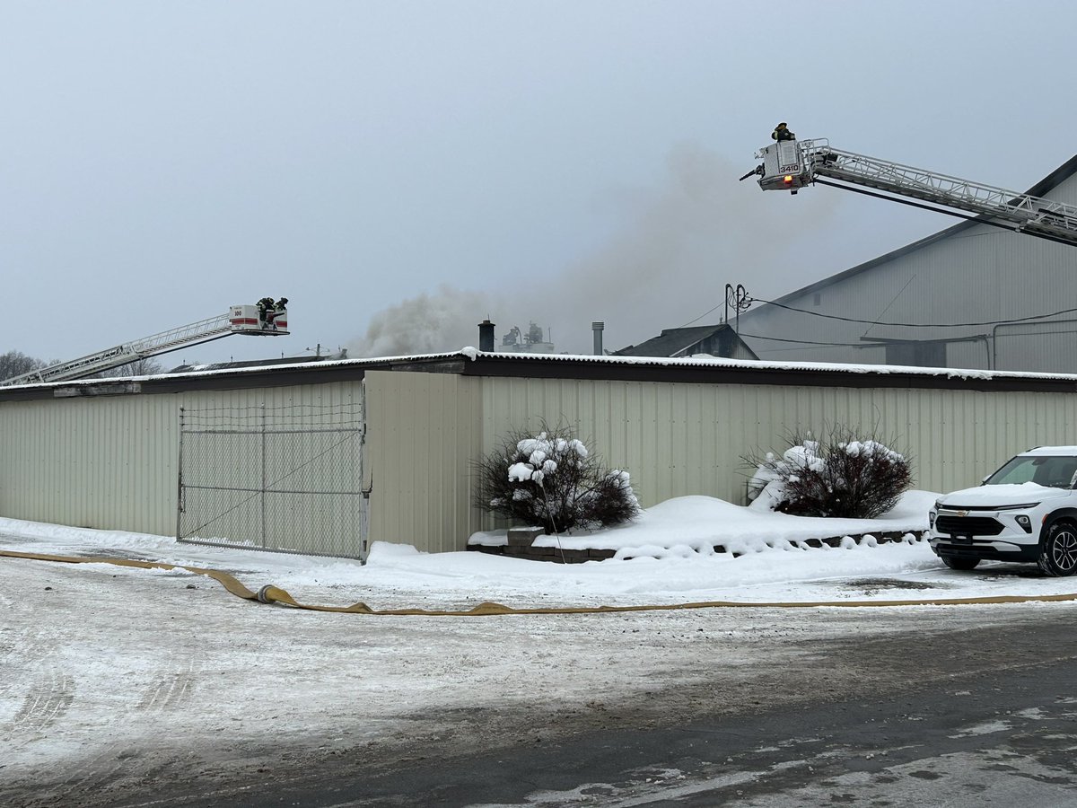 Multiple Fire Departments from Monroe and Wayne Counties on scene of a Fire at Wilbert’s Premium Auto Parts in Webster