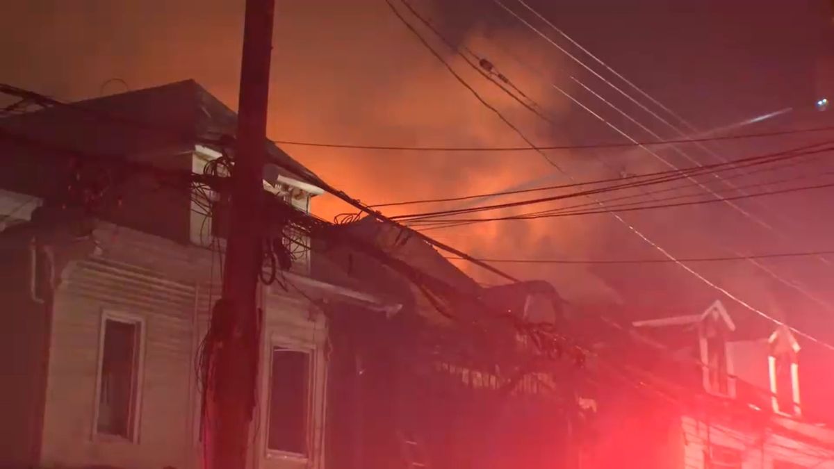Three of New York’s Bravest and an EMS member were injured—one firefighter critically—while battling a five-alarm fire in the Bronx. These heroes run toward danger while the rest of us run away. Let’s keep them and everyone affected in our prayers.3 firefighters injured, 1 critically after fire breaks out at multifamily home in the Bronx