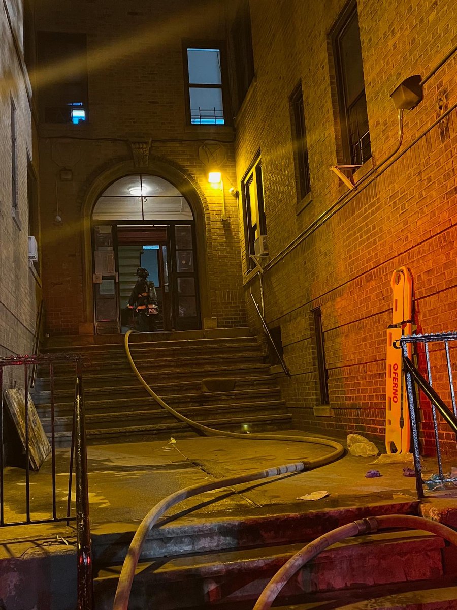 FDNY responded to a fatal 2-alarm fire at 65 Jesup Place in the Bronx. One person died. Seven other civilians were treated for injuries as well as four Firefighters. 
Units arrived to vehicles parked on a fire hydrant. While this did not delay getting water on the fire, the FDNY reminds New Yorkers that blocking a fire hydrant in NYC is ILLEGAL.  The vehicle was towed and will be criminally summonsed which is punishable by up to a $5,000 fine. 