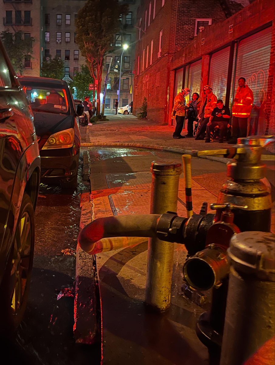 FDNY responded to a fatal 2-alarm fire at 65 Jesup Place in the Bronx. One person died. Seven other civilians were treated for injuries as well as four Firefighters. 
Units arrived to vehicles parked on a fire hydrant. While this did not delay getting water on the fire, the FDNY reminds New Yorkers that blocking a fire hydrant in NYC is ILLEGAL.  The vehicle was towed and will be criminally summonsed which is punishable by up to a $5,000 fine. 