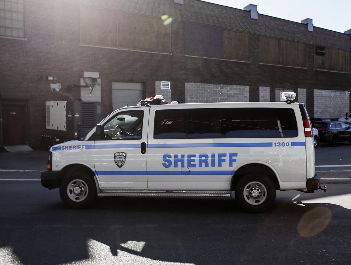 6 in custody after van packed with drugs is busted on LIE in Queens