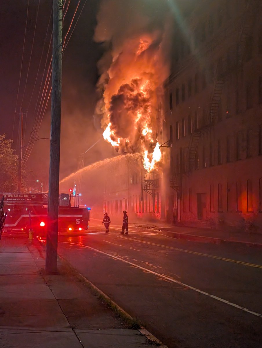 RFD fire at Dewey and Lyell  