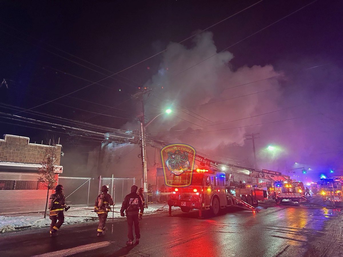 CFPA Social Media Director Julian Tague @857FirePhotos was also on scene of the 3rd alarm in Queens overnight