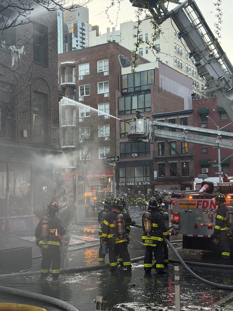 FDNY responded to a fire in a vacant building at 208 7th Avenue in Manhattan, bringing a 3-alarm response of 192 firefighters and EMS personnel to the scene. Units arrived in just over three minutes. 